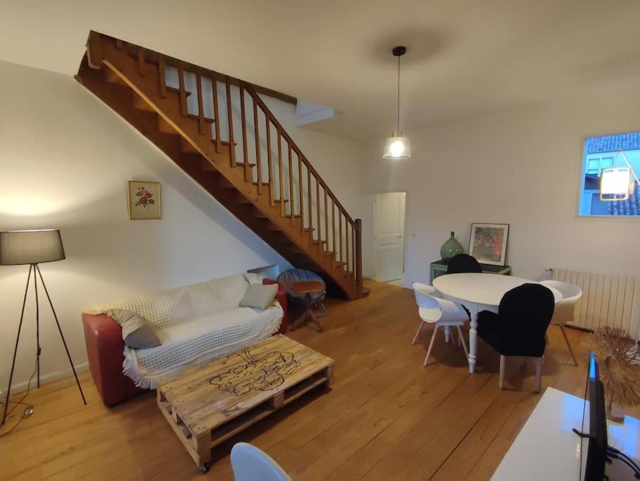 Appartement Grand Duplex, 2 Chambres, Coeur Historique Cahors